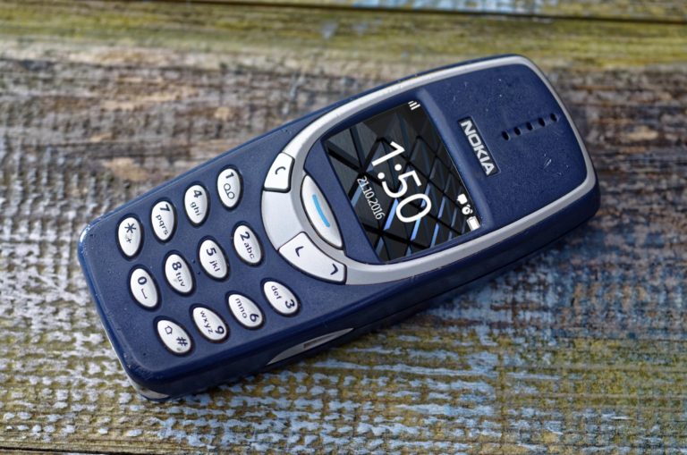 teléfono tonto Nokia 3310